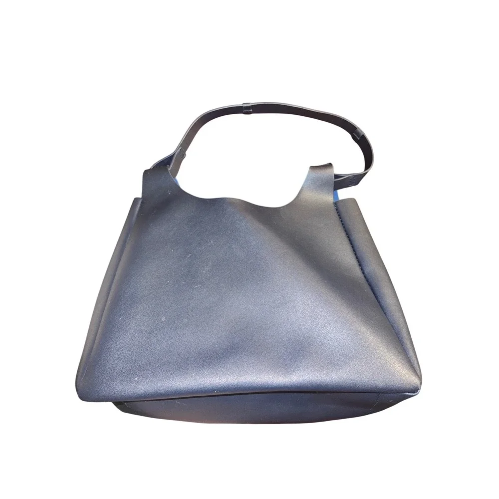 Neiman Marcus Leather‎ Shoulder Bag Tote Hobo Purse Navy Blue